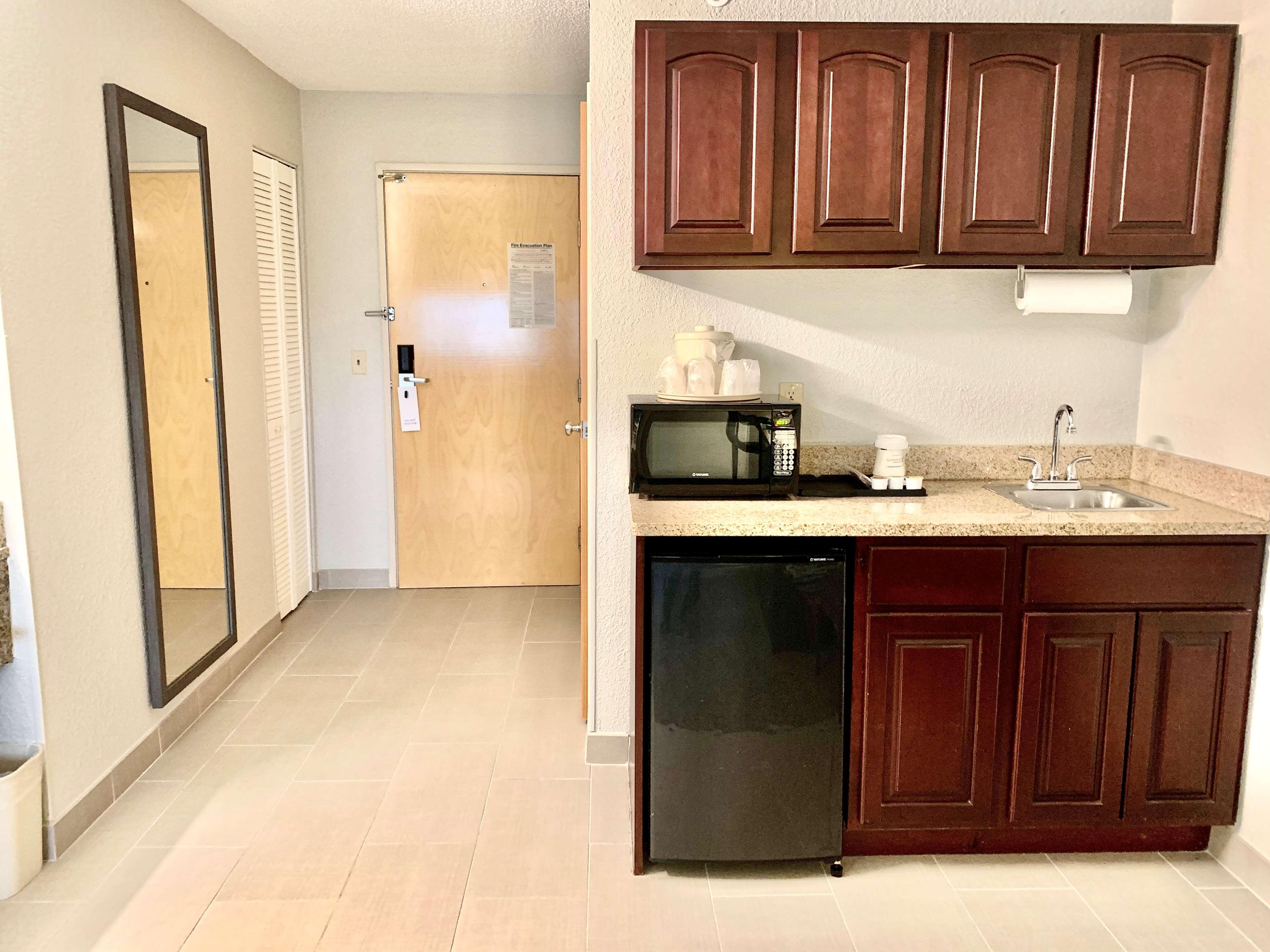 Best Western Oswego Hotel Extérieur photo